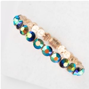 Eli Magnetic bracelet plunder